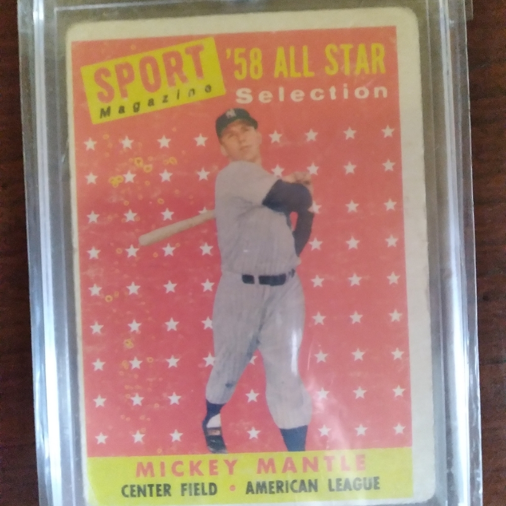 Mackey Mantle baseball card